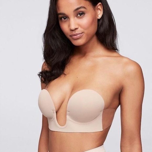 Fashion Forms Other - NEW FASHION FORMS U Plunge Adhesive Bra #T10